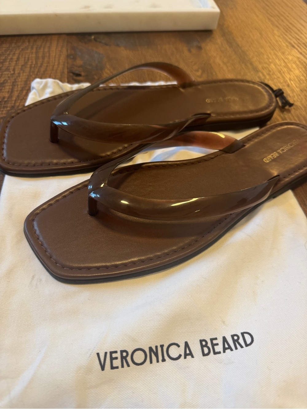 Veronica Beard Clea Jelly Thong Sandals in Hazelwood